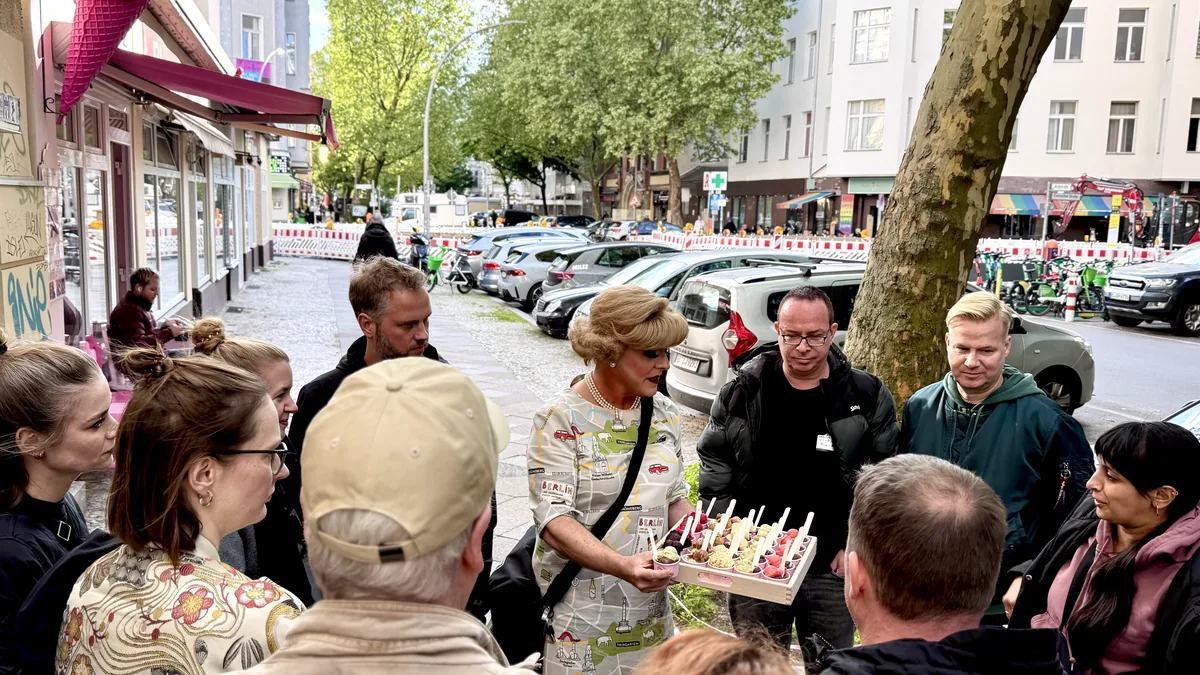 Ein Abend im Regenbogenkiez — KiezTour-Gutschein